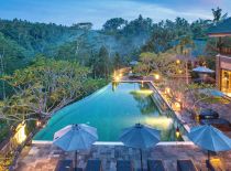 Villa Bukit Naga, Pool mit Aussicht
